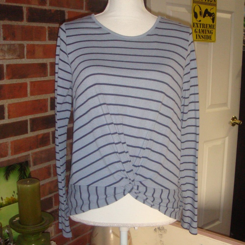Pink Rose Striped Twist Front Long Sleeve Top M